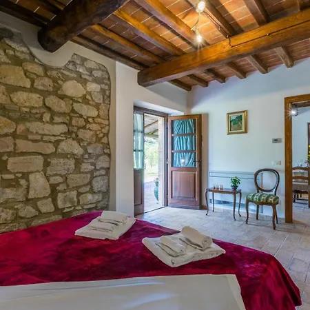 Podere La Querciola Apartmán