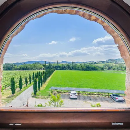 Podere La Querciola Apartment *