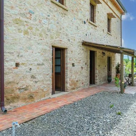 Podere La Querciola * 瓜尔迪斯塔洛